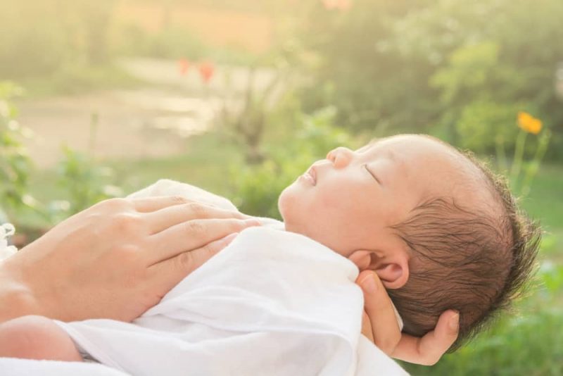 Những điều cần biết về bổ sung Canxi cho trẻ sơ sinh