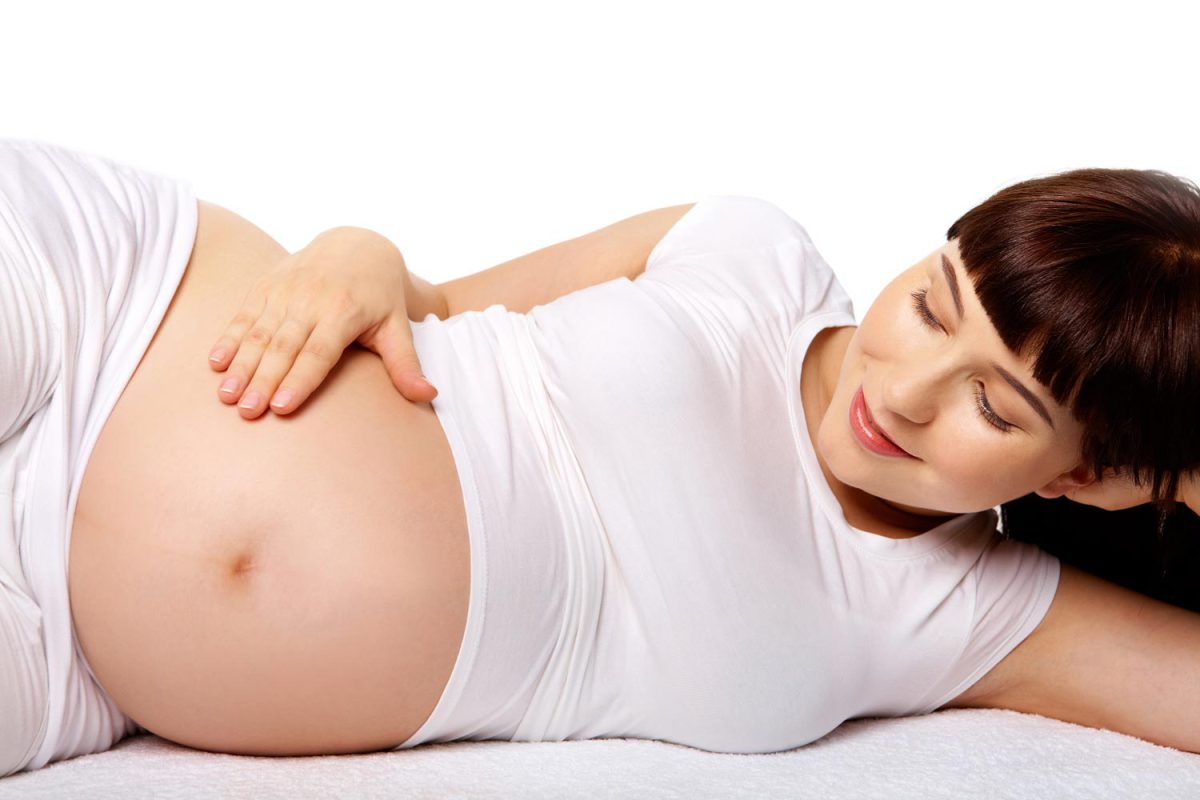 Canxi và sắt là hai chất không thể thiếu khi mang thai