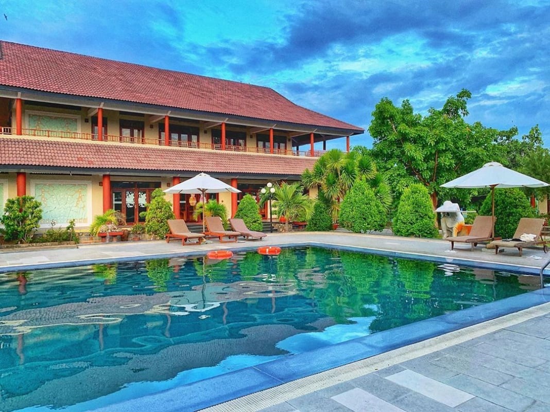Aniise villa resort